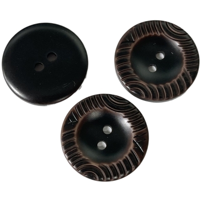 Il poliestere del rivestimento 2-Holes abbottona la progettazione speciale 42L sull'orlo