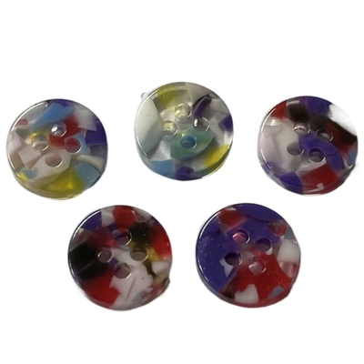14L 4 fora i bottoni di camicia di plastica con uso casuale di colore sulle bluse della camicia