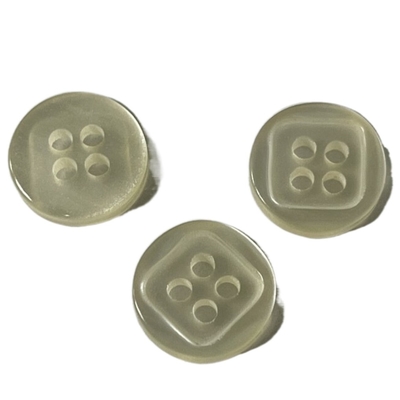 13mm 4 bottoni di camicia di plastica dei fori usano sull'abbigliamento della camicia degli uomini