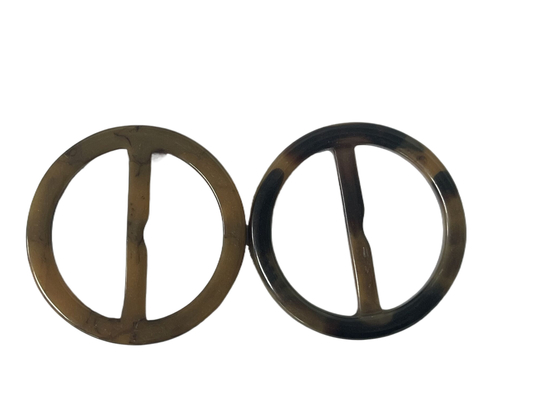 I fermagli di plastica 2 fori Horn effettuano l'uso di 56mm per la tuta sportiva del cappotto della borsa