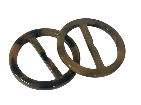 I fermagli di plastica 2 fori Horn effettuano l'uso di 56mm per la tuta sportiva del cappotto della borsa